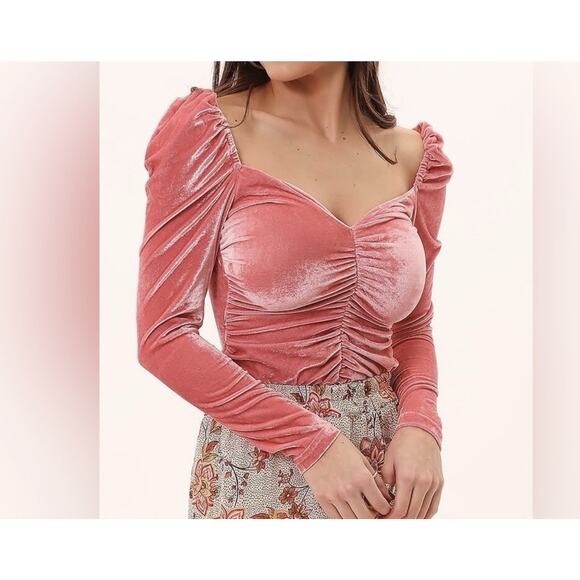 MINKPINK Tops - MINKPINK Ruched Pink Velvet Stretch Puff Sleeve Top Blouse